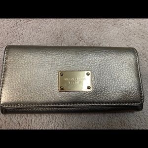Michael Kors gold leather wallet